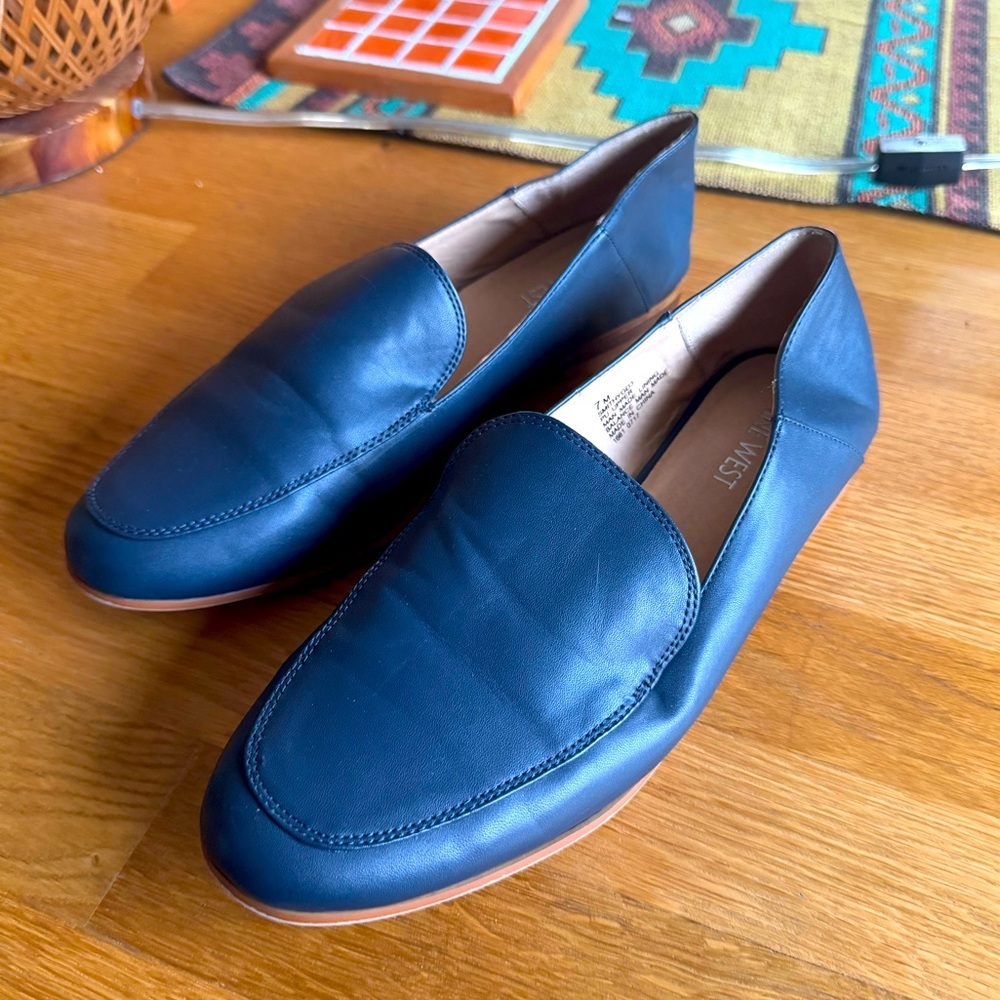 Nine West Deep Blue Loafer (Excellent Condition)